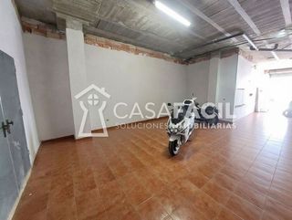 Local comercial en alquiler en Picassent