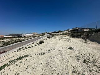 Solar en venta en Lucena