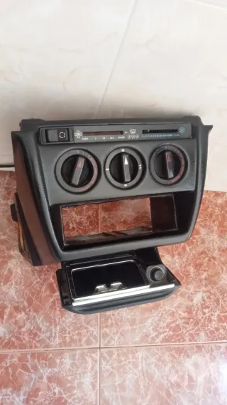 Consola Central Mercedes 190