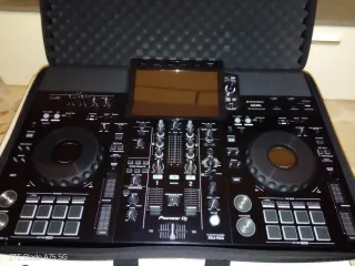 Pioneer DJ XDJ-RX3 Console DJ