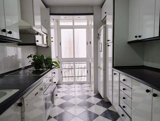 Piso en alquiler en Reyes Católicos en Alcalá de Henares