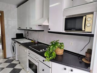 Piso en alquiler en Reyes Católicos en Alcalá de Henares