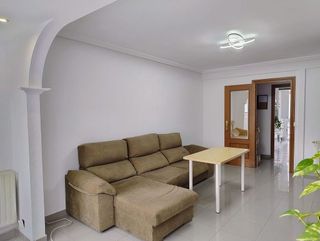 Piso en alquiler en Reyes Católicos en Alcalá de Henares