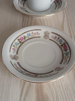 Conjunto 6 Tazas y 6 Platos Porcelana China