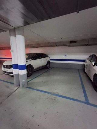 Garaje en alquiler en La Bozada – Parque Delicias en Zaragoza