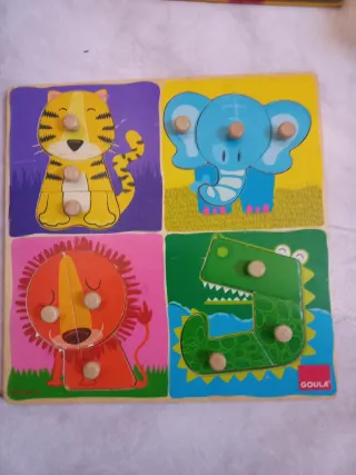 Puzzles de madera. Cada uno 3 eu. Los 8 a 20 eu