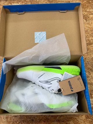 Scarpe Joma Tennis Misura 43 e non solo