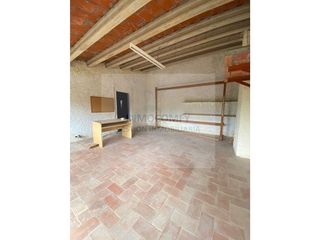 Chalet en venta en Bisbal d´Empordà, La