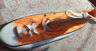 Funda/Cartera Zapatilla Naranja