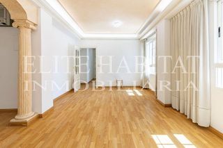 Piso en alquiler en Jaume Roig en Valencia