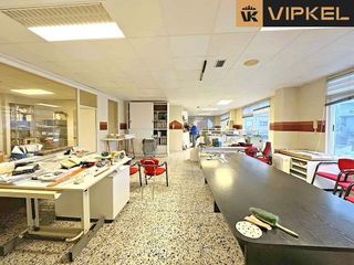 Local comercial en venta en Los Castros - Castrillón - Eiris en Coruña (A)