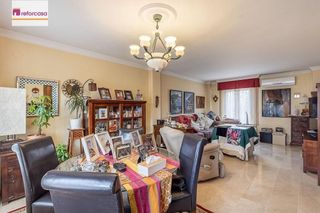 Chalet en venta en Huétor Vega