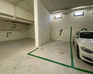 Garaje en alquiler en Gros en San Sebastián-Donostia