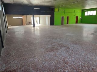 Nave industrial en venta en Almansa