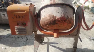 Hormigonera Miral 180