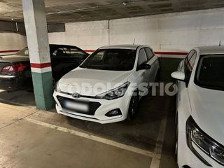 Garaje en venta en El Sucre-Universitat en Vic