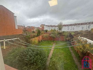 Piso en venta en Trobajo del Camino en San Andrés del Rabanedo