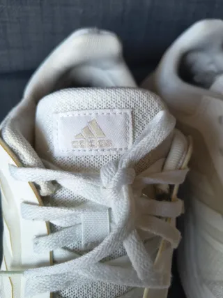 Scarpe sportive Adidas unisex taglia 43.5