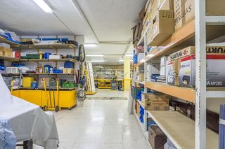 Local comercial en venta en Las Lagunas en Mijas