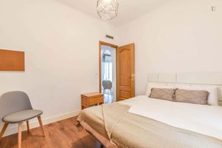 Piso en alquiler en Niño Jesús en Madrid