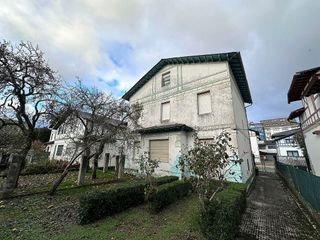 Chalet en venta en A Milagrosa en Lugo