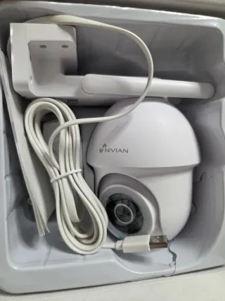 Cámara PTZ WiFi 2.4Ghz NIVIAN