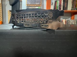 Tarjeta Gráfica Gigabyte RTX 3070 GAMING OC 8G