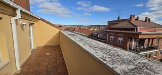 Piso en venta en Campo de la Juventud en Palencia