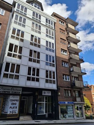 Piso en alquiler en Buenavista - El Cristo en Oviedo