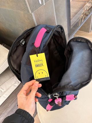 Mochila Kipling Smiley Azul Marino y Rosa