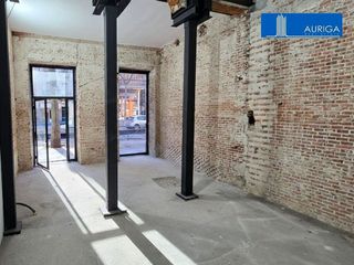Local comercial en venta en Pacífico en Madrid