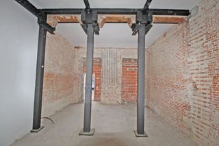 Local comercial en venta en Pacífico en Madrid