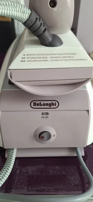 Centro de planchado Delonghi VVX1420