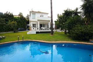Chalet en alquiler en Los Naranjos - Las Brisas en Marbella