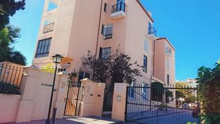 Piso en venta en Puerto Banús en Marbella