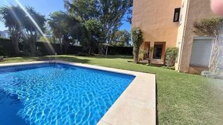 Piso en venta en Puerto Banús en Marbella