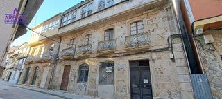 Edificio en venta en Pobra do Caramiñal (A)