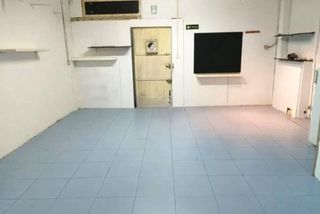 Local comercial en venta en Fuentebella-San Felix-El Leguario en Parla