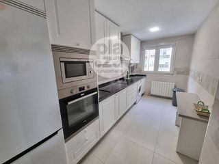 Piso en alquiler en Plantío - Capiscol en Burgos