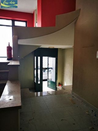 Local comercial en alquiler en Carballo