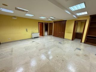 Oficina en alquiler en Areal – Zona Centro en Vigo