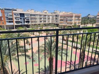 Piso en venta en El Travaló - Martínez Valero en Elche
