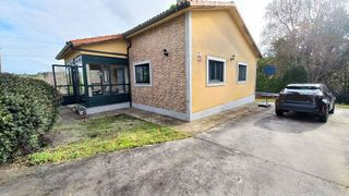 Chalet en venta en Laracha (A)