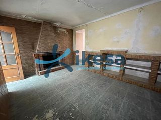 Chalet en venta en Mengíbar