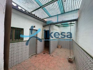 Chalet en venta en Mengíbar