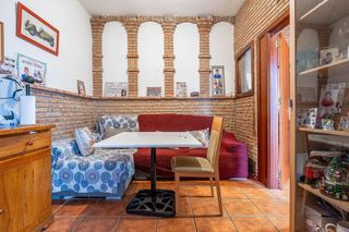 Casa adosada en venta en Avda. De los Ogíjares en Armilla