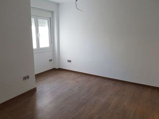 Ático en alquiler en Centro en Almería