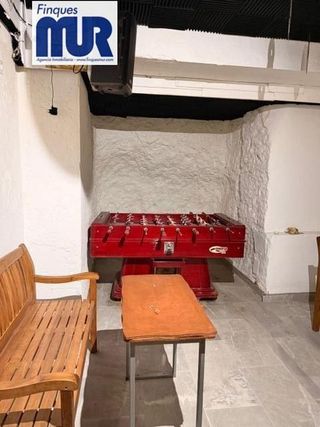Local comercial en venta en Castell (Es)