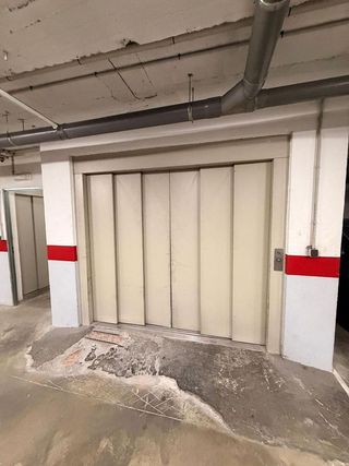 Garaje en venta en Suárez en Málaga