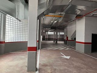 Garaje en alquiler en Vallobín - La Florida en Oviedo